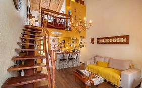 Casinha Ipê Roxo - Condomínio Quinta do Rosário